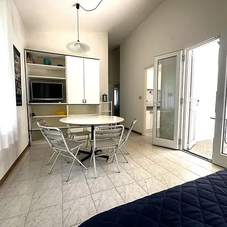 Lägenhet Villino Sud 23b